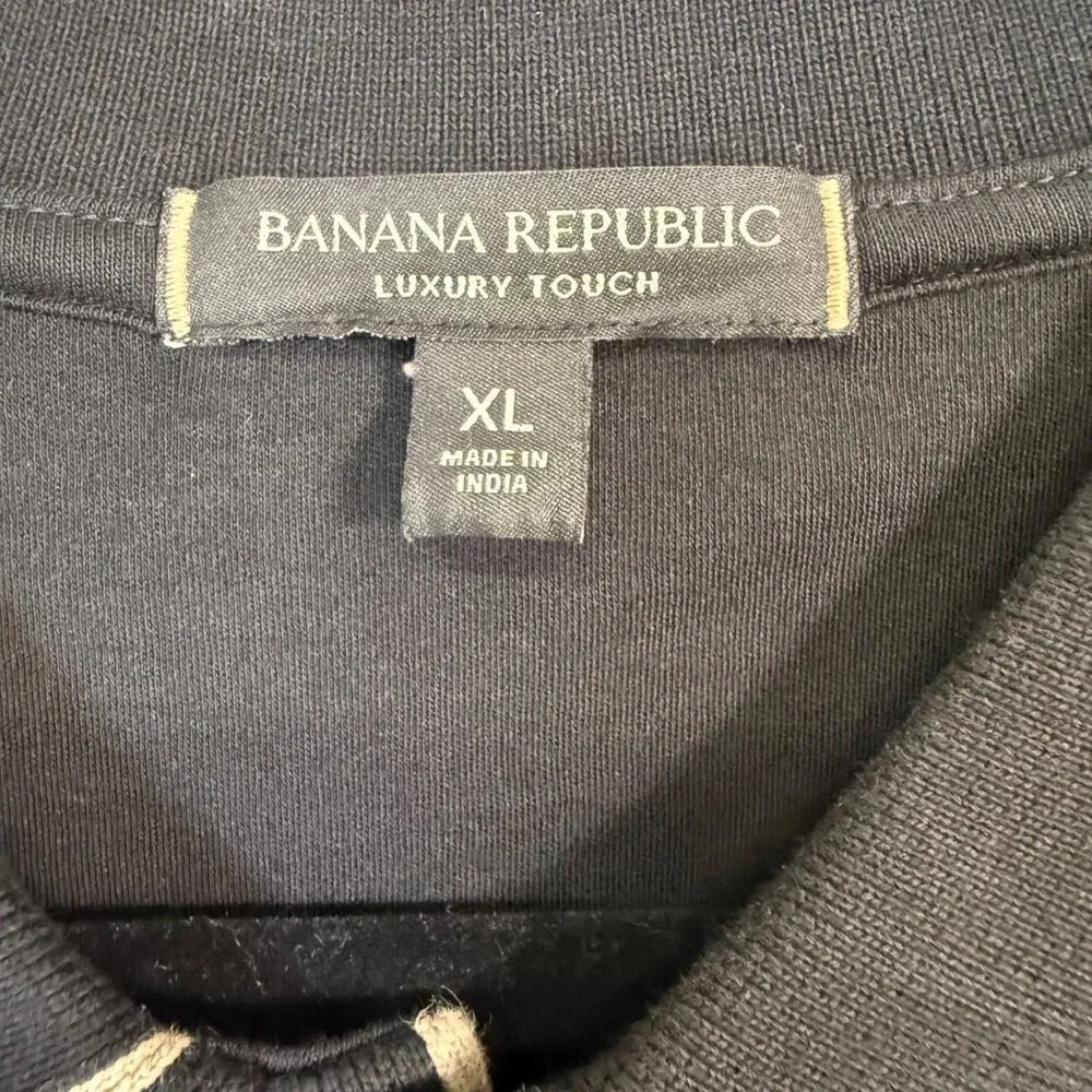 Banana Republic Luxury Touch Button Down Shirt XL Black Polo‎ Collar Preppy